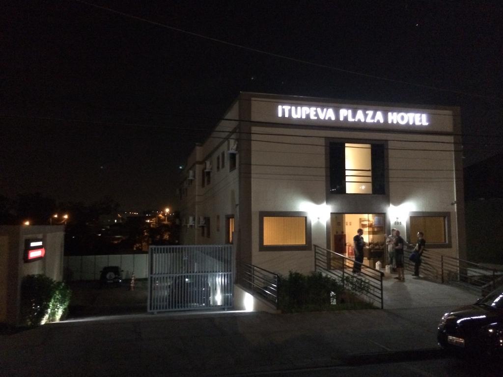 Itupeva Plaza Hotel Exterior foto